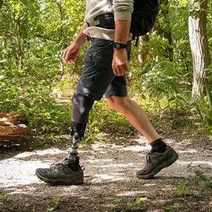 穿戴假肢的用戶如何選擇適合你的鞋子？